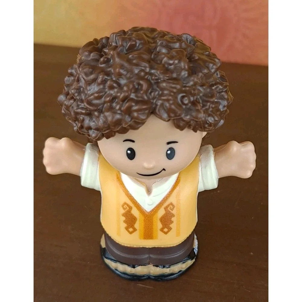 Fisher‎ Price Little People Encanto Camilo Hispanic Boy With Yellow Vest 2022